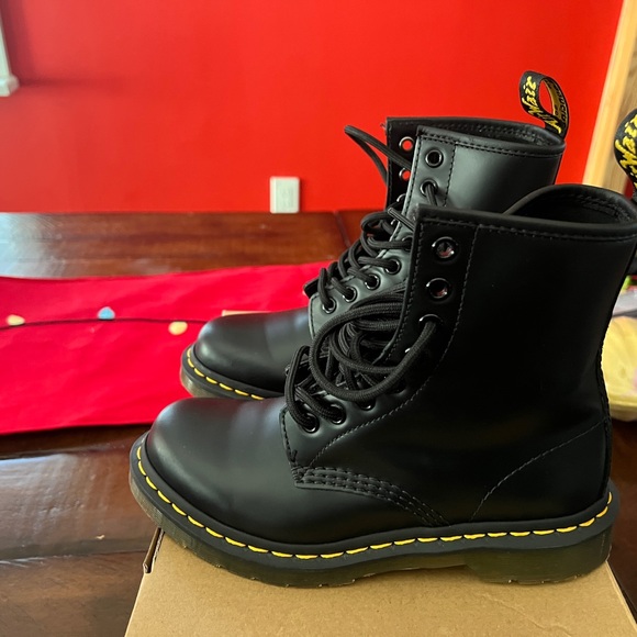 I am selling 1460 Black Smooth Leather Lace Up Boots. - Picture 3 of 4